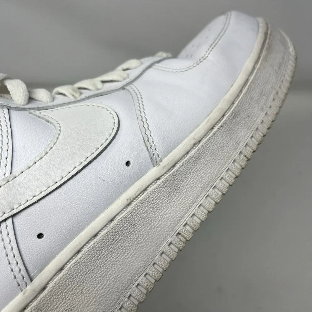 Nike Air Force 1 AF1 '07 Low Men's Triple White Sneakers Size 10.5 CW2288-111